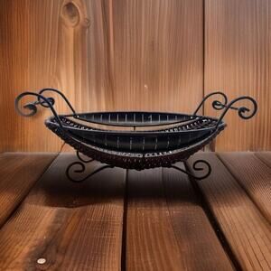 Mediterranean Style Wicker Metal banana Basket Brown Black Oval Vtg Boho 16 inch